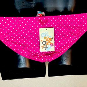 Pink bottom bikini